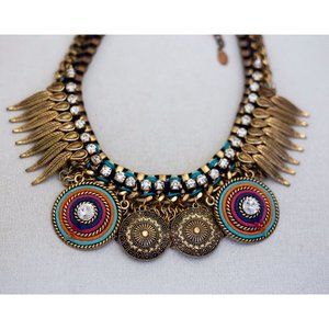 20 inch, Vintage Egyptian Royalty Gold Tone Stylish Bib Necklace - N1